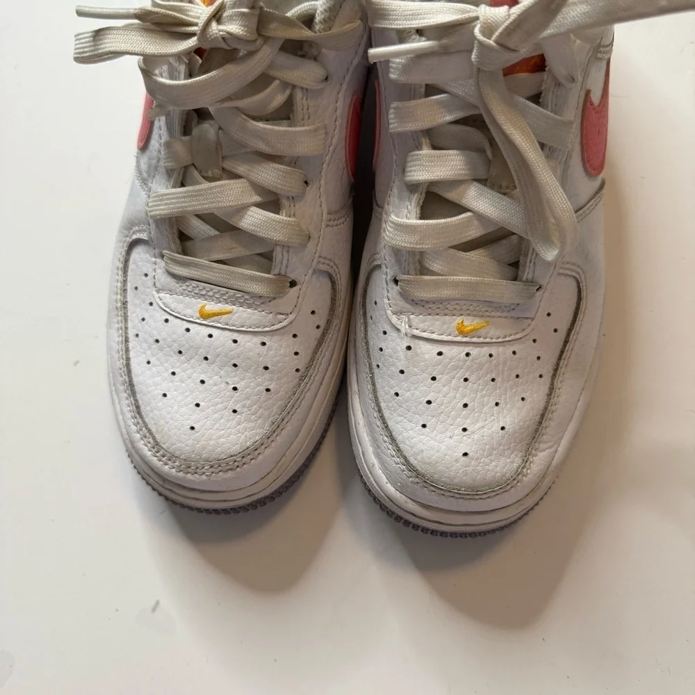 Nike Air Force 1 Low Coral Chalk Laser Orange